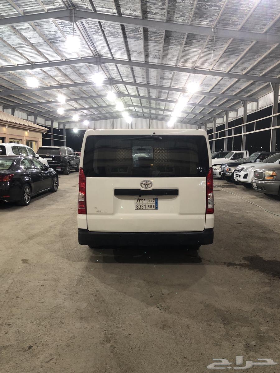 For sale, a 2019 Hiace cargo van, first-hand, diesel, 2800cc.63168064406786113
