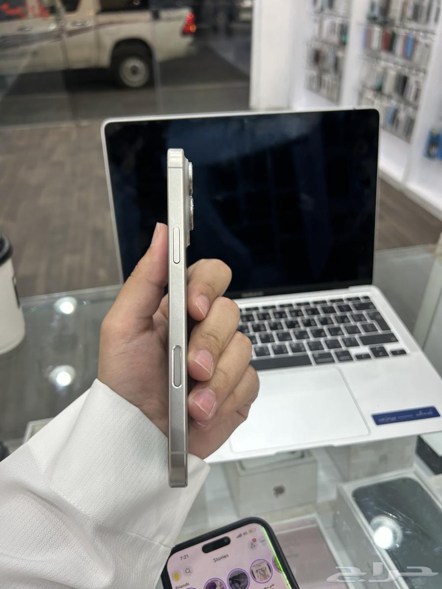 iPhone 16 Pro Max used63110068819330112