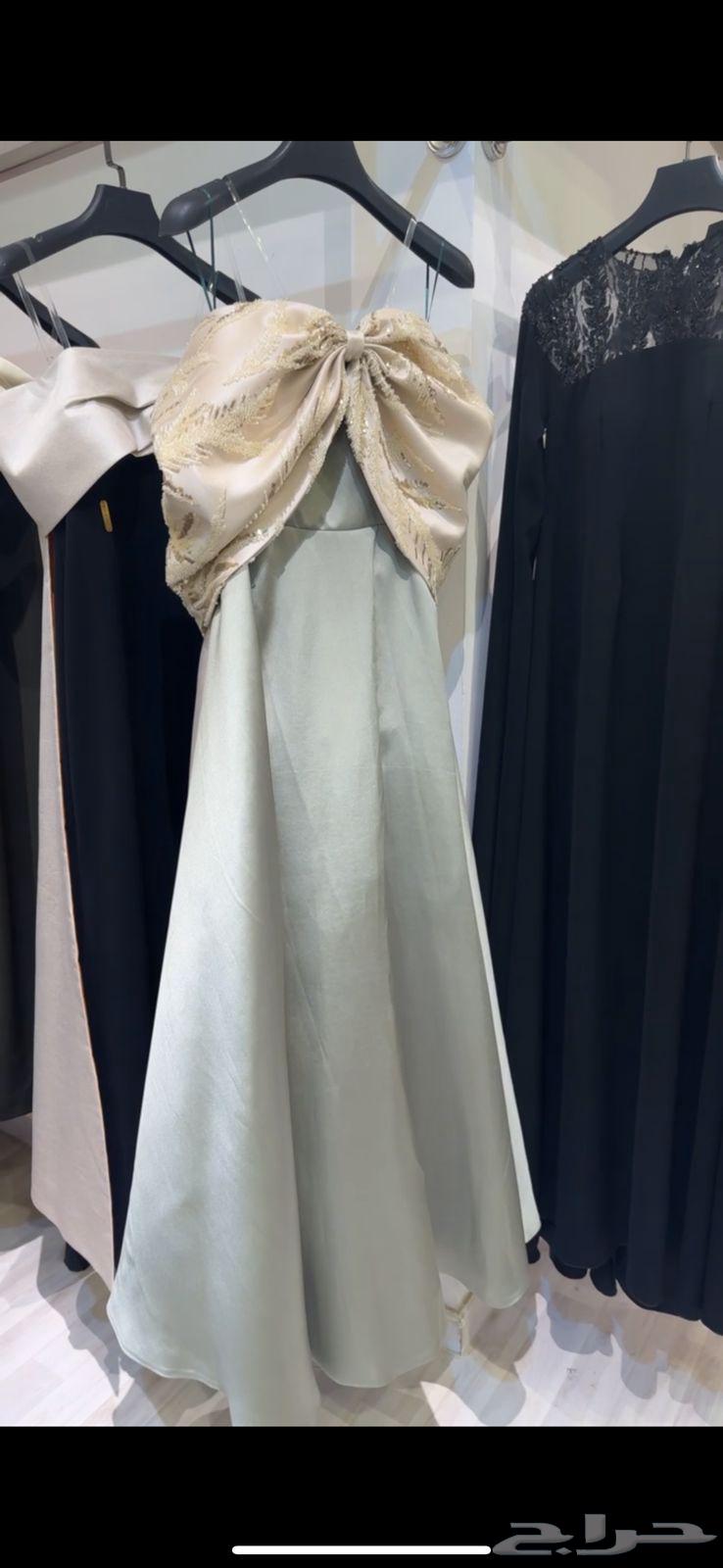 Dress for sale from Amair Al-Sireeon, purchase price 2000, selling price 100063111212697346112