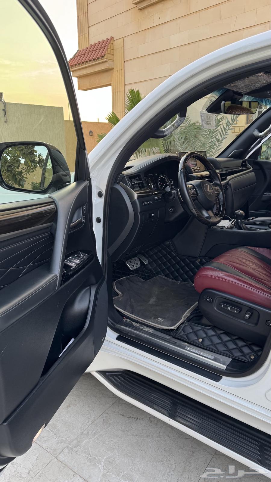 Lexus 2019 Black Edition63167626502146114
