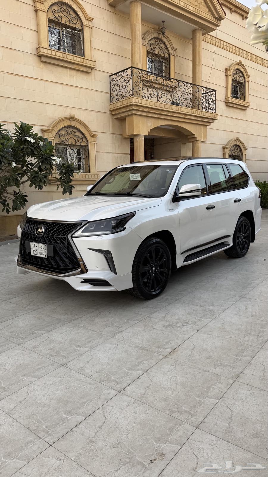 Lexus 2019 Black Edition63167626502146112