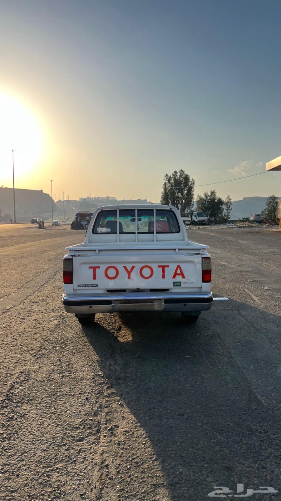 Toyota Hilux, fully loaded, 200563167643627905114