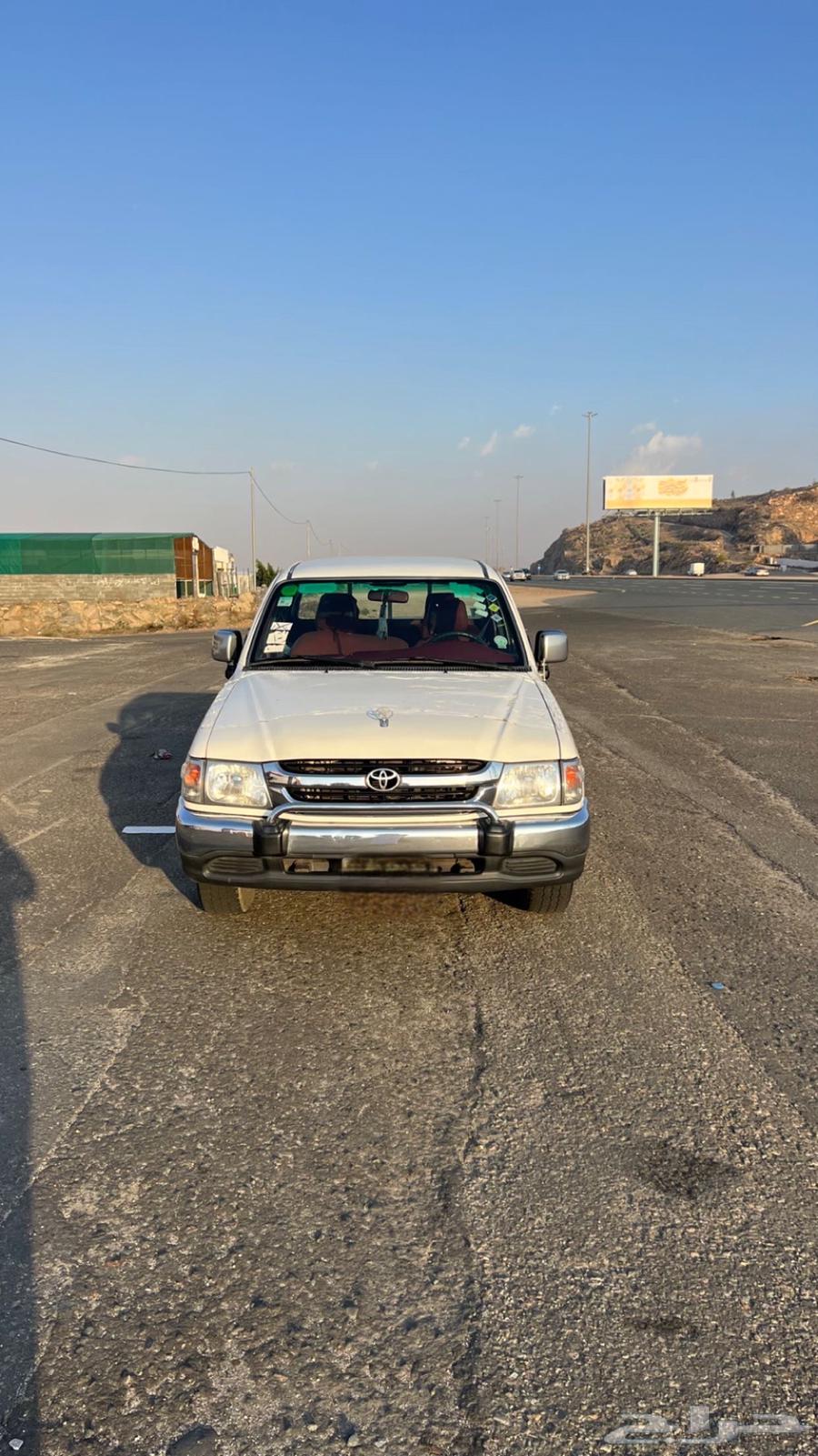 Toyota Hilux, fully loaded, 200563167643627905113