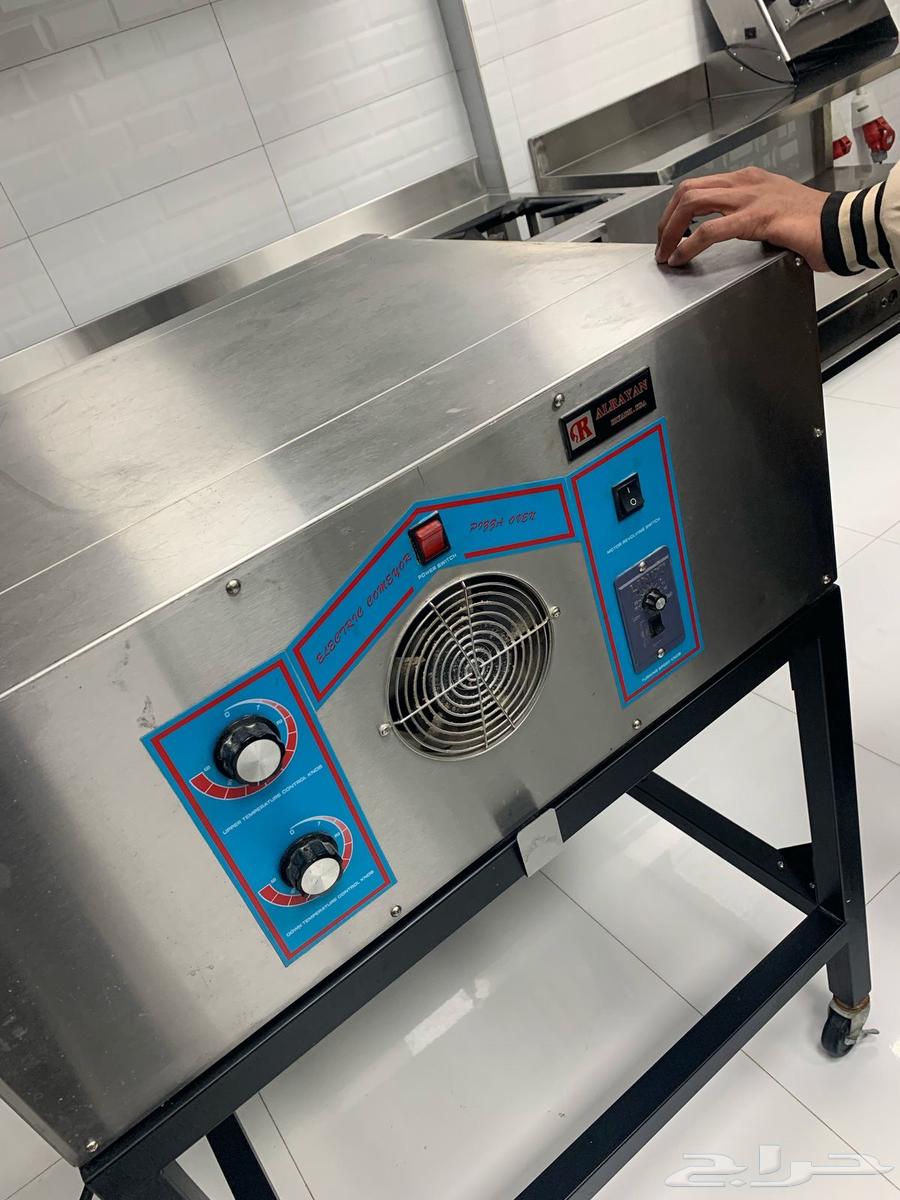 Oven suitable for pizza, pastries, rolled pastries, and manakeesh63483115589507117