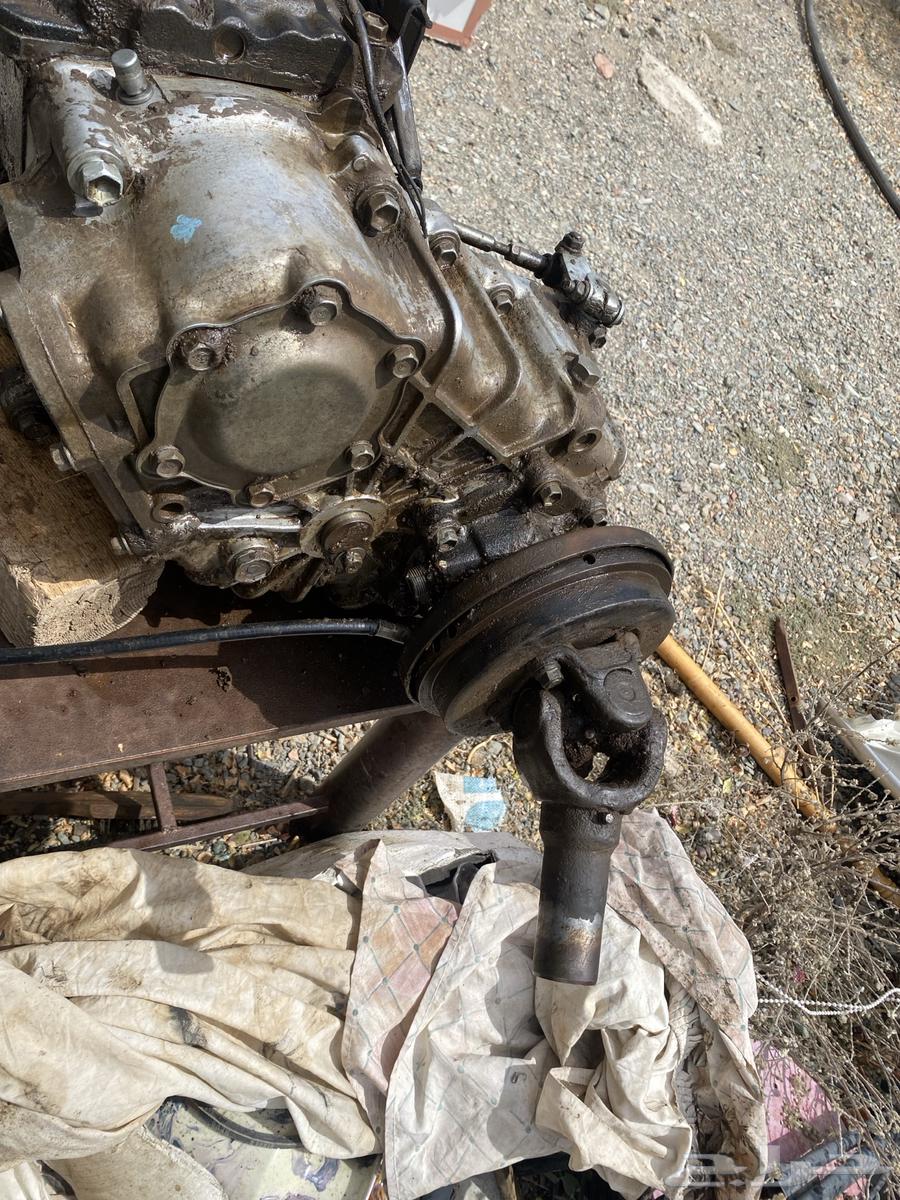 For sale, a 1984 Land Cruiser transfer case with double.63168566952962111