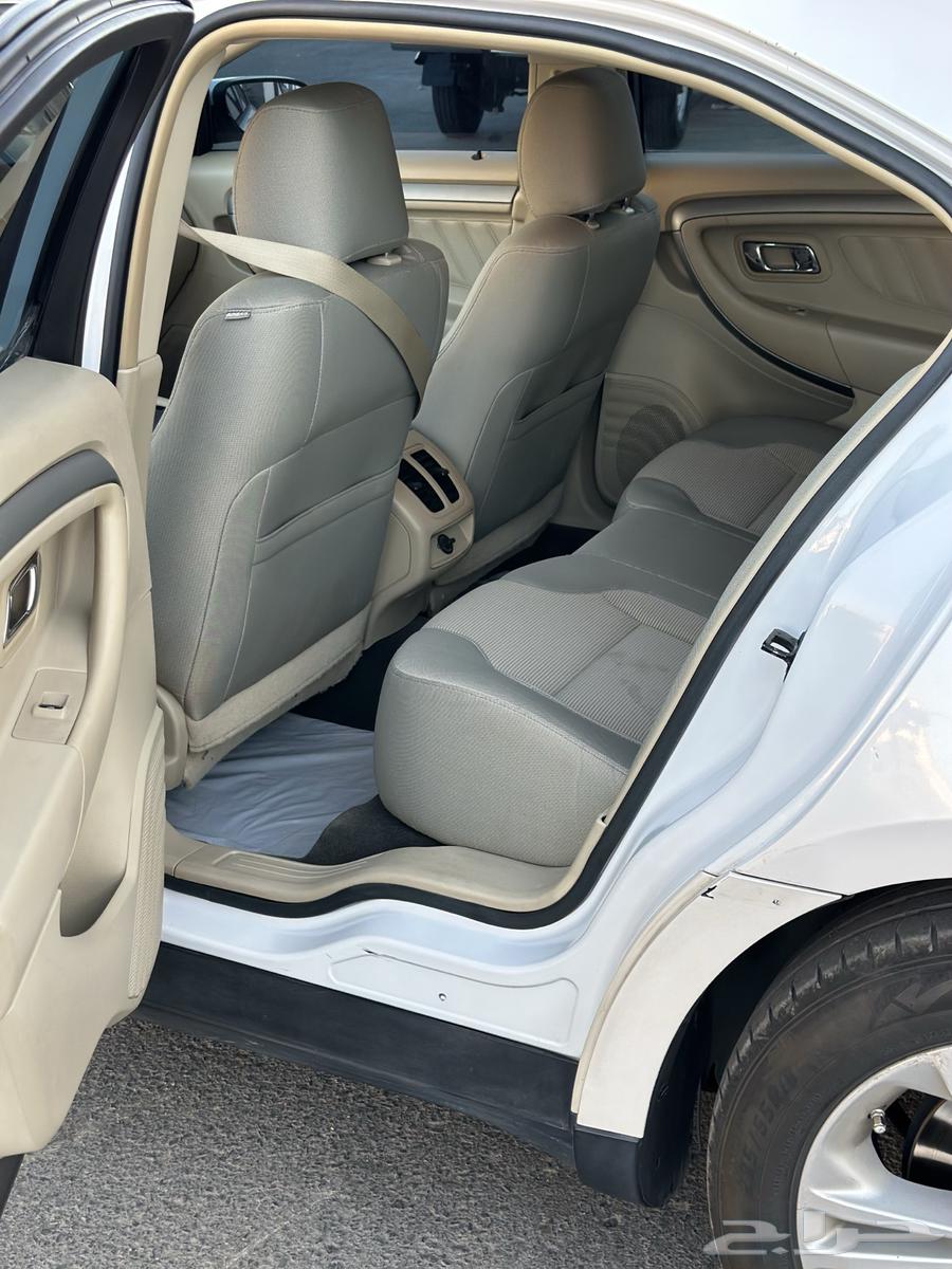 Ford Taurus 2014 model, half full, Saudi version, six cylinder63167620004610113