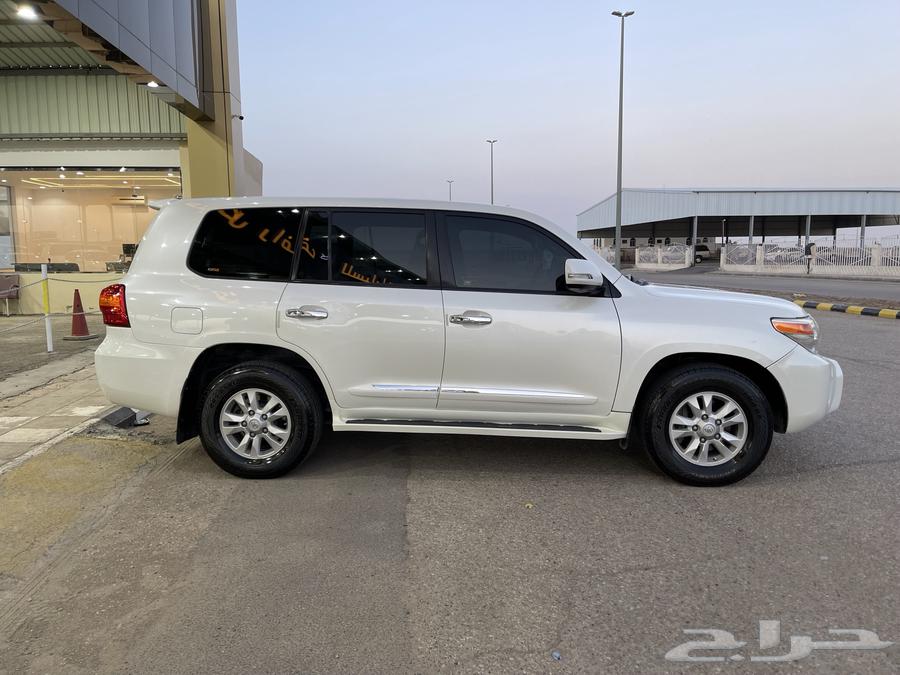 Sold Land Cruiser GXR 201363170880814082113