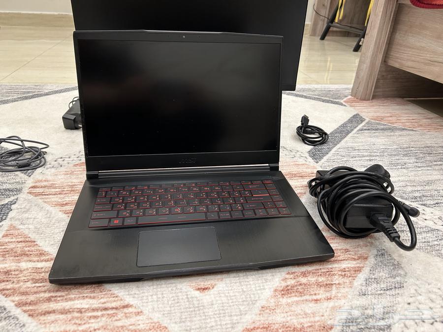جهاز كمبيوتر محمول للألعاب MSI GF63 10SCSR مع إعداد الإكسسوارات63106378063491114