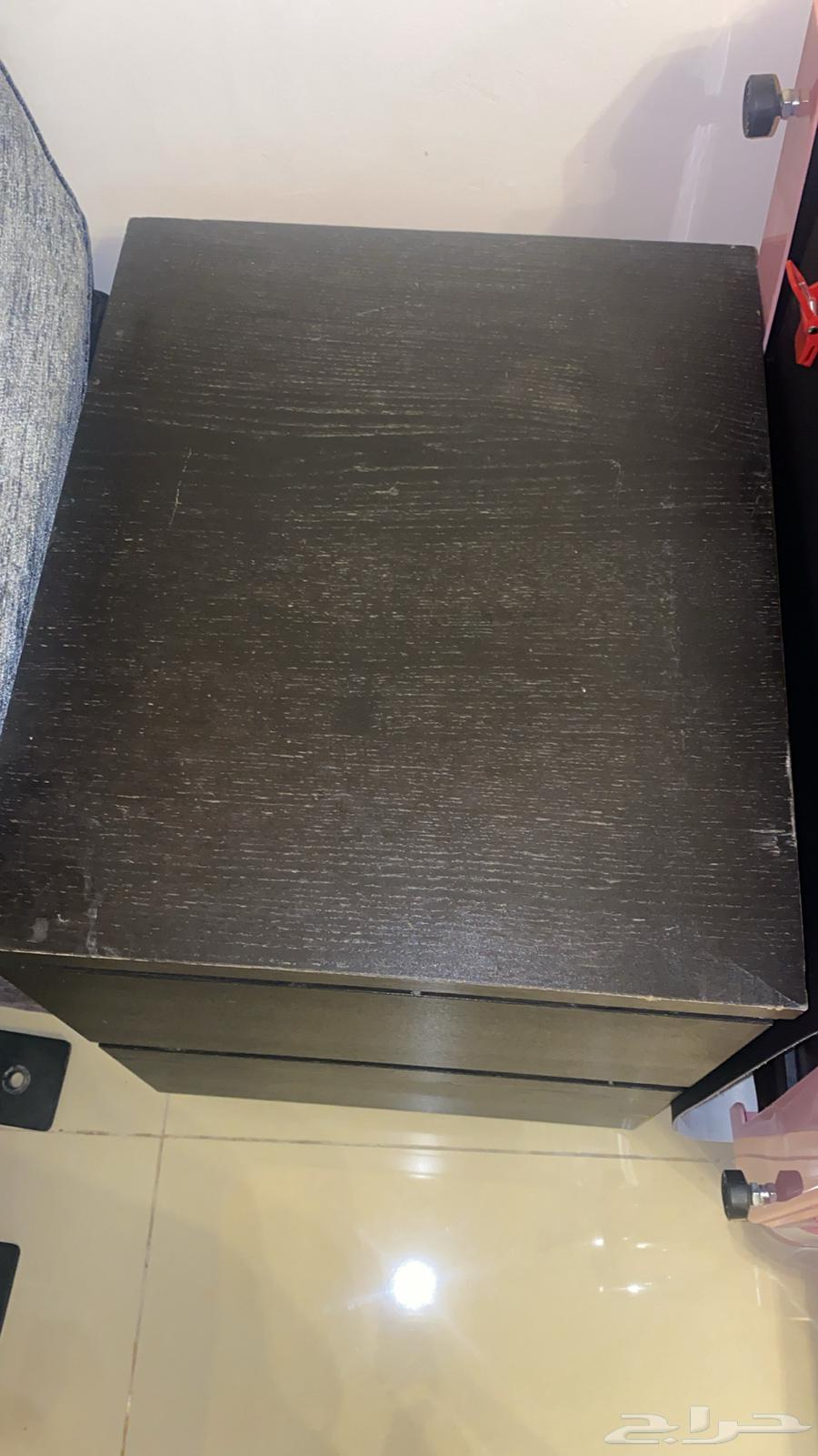 طاولة سرير جانبية و دائرية63106378194945113