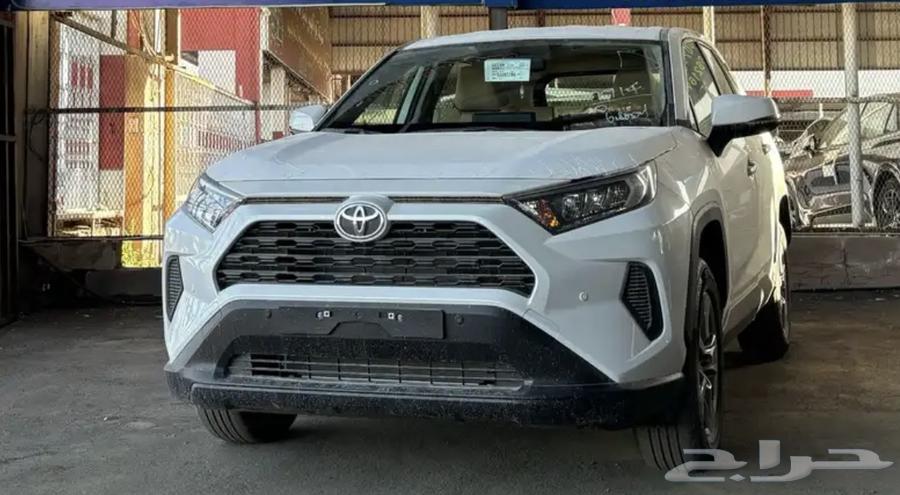 تويوتا راف فور بدون دبل 2025 ابيض لؤلؤي . كاش واقساط.63164369360386111