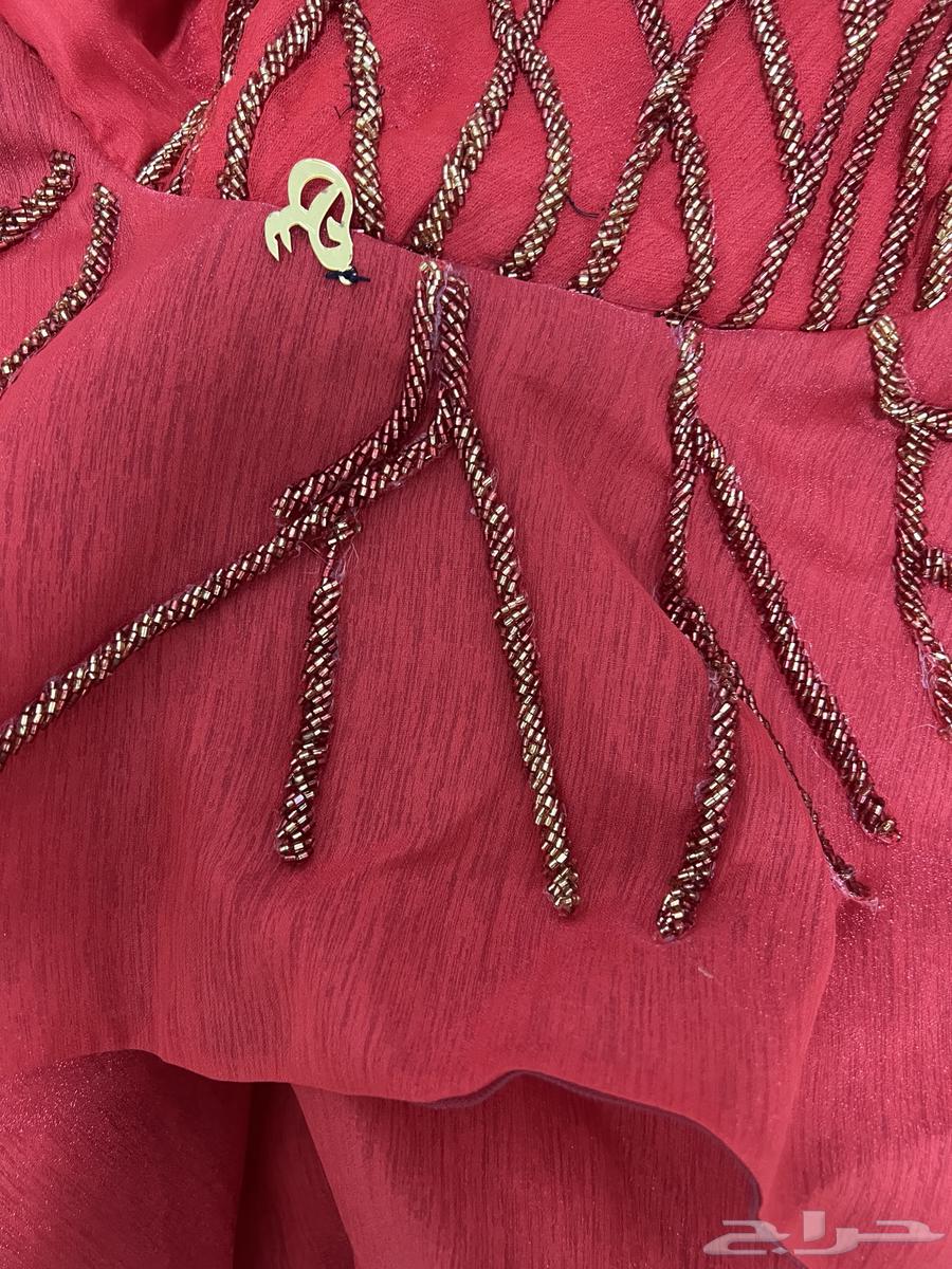 Red puffy dress631045601071391110