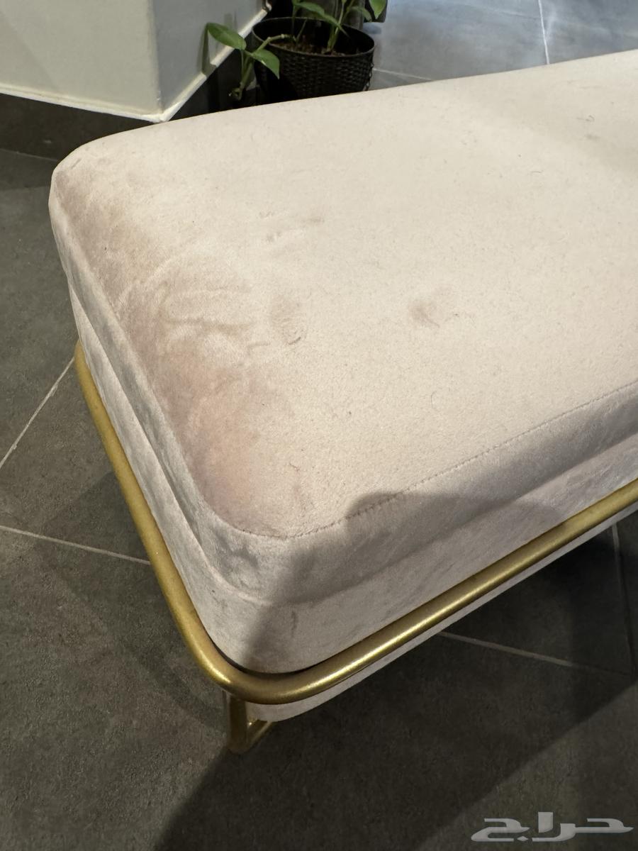 A carpet box with a width of 70 cm, height of 19 cm, light pink velvet color63106031570049114