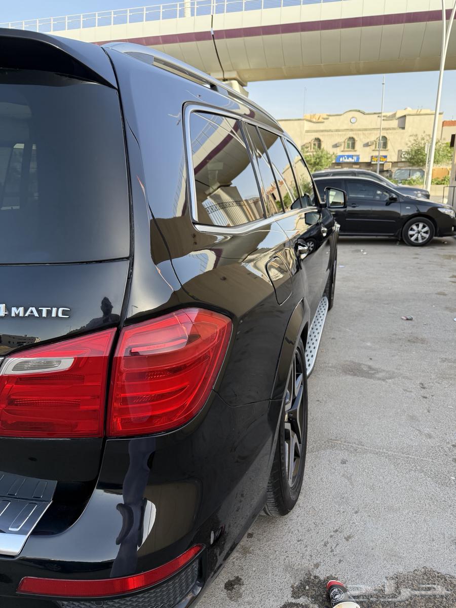 Mercedes63165730835587112