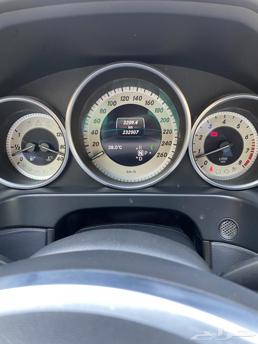 Mercedes E300 201563165254334467119