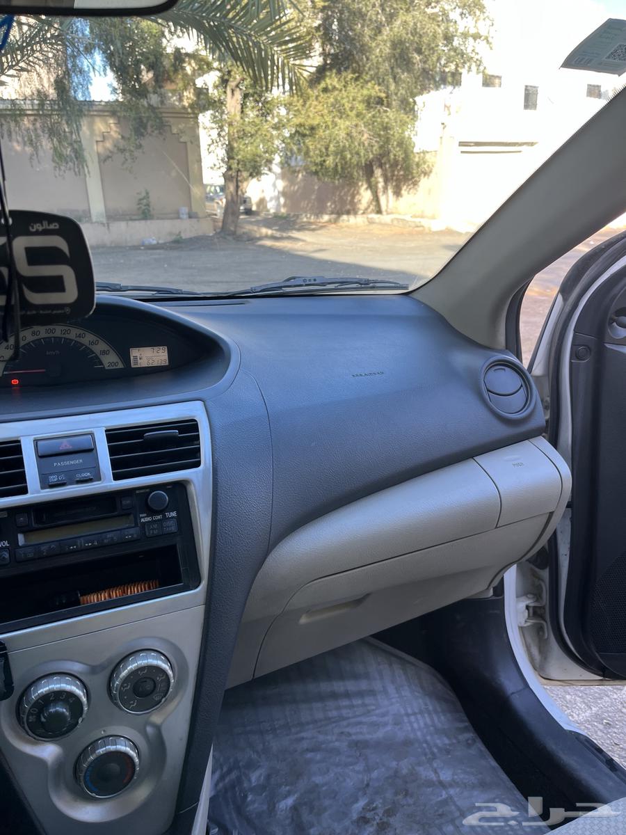 2008 Yaris model with tank63165737812609114