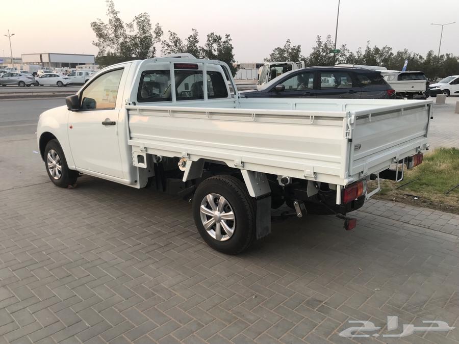 Isuzu D-Max sides 2025 diesel 150 horsepower (at a special price)63165755662723114