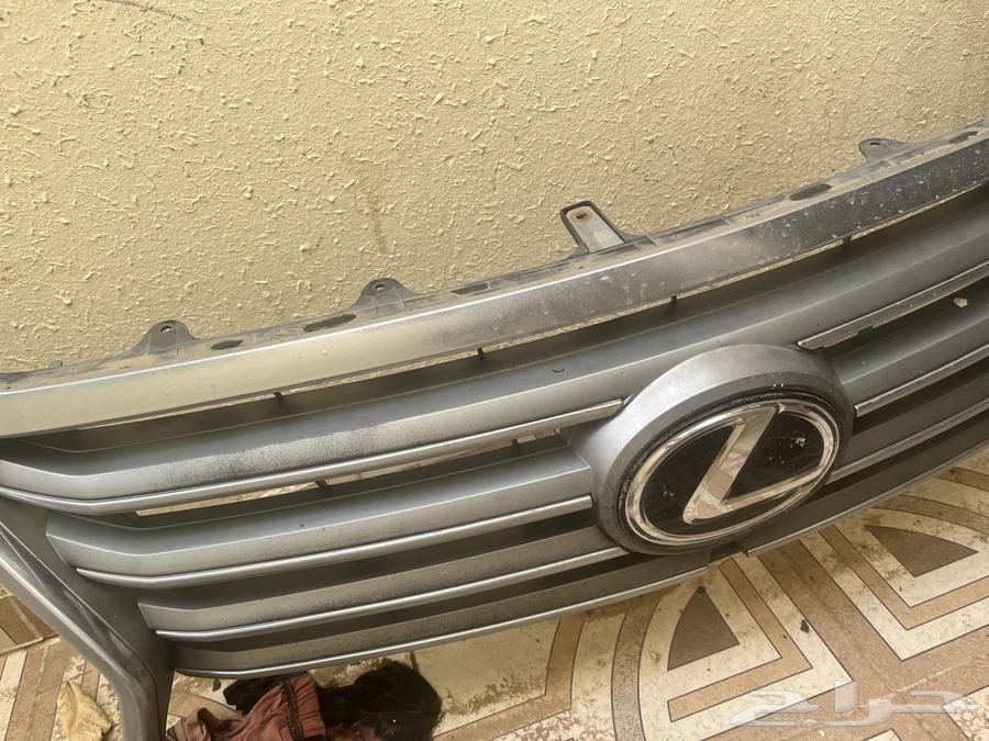 Lexus grille for sale, conditionally fits from 2007 to 201563163411927681111