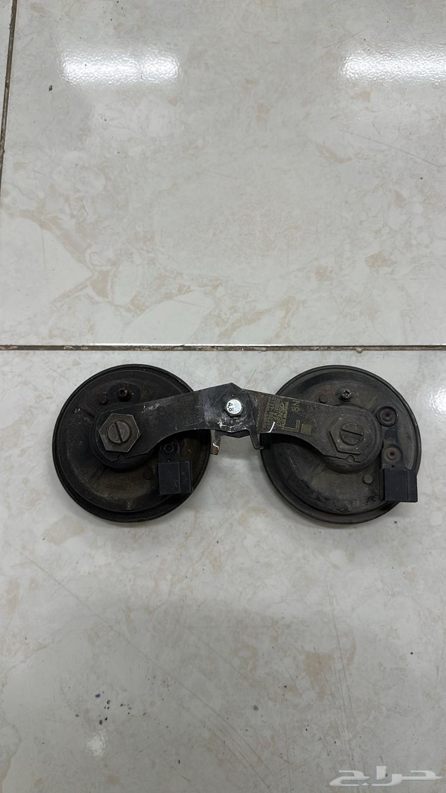 بوري لكزس للبيع63162514523650111