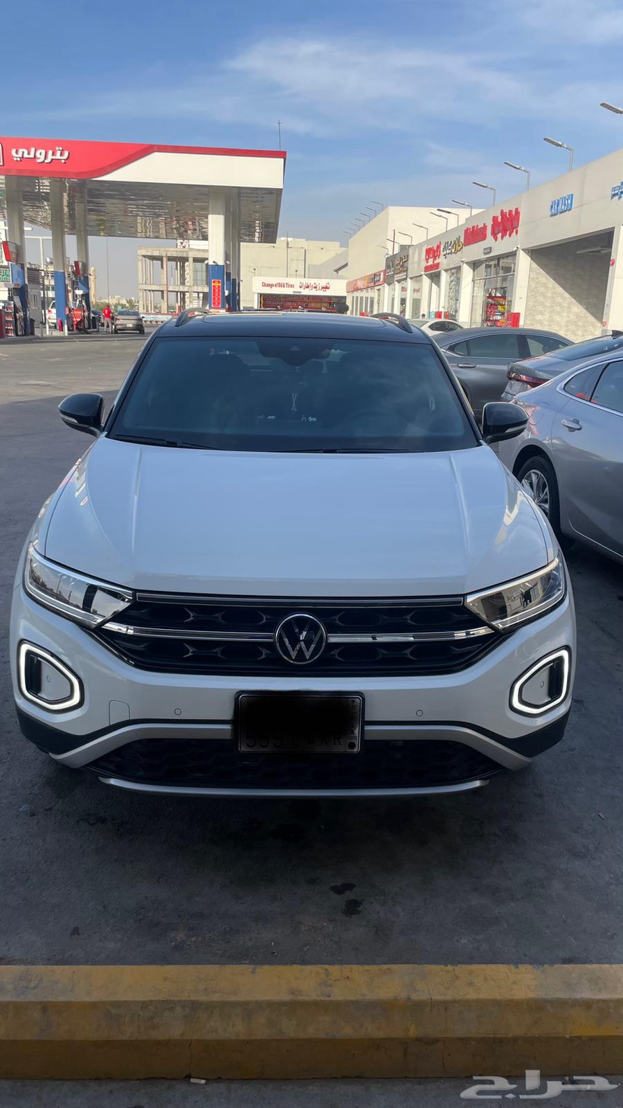 Discount and 10,000 cash for a 2024 Volkswagen T-Roc Black Style63159740556803111