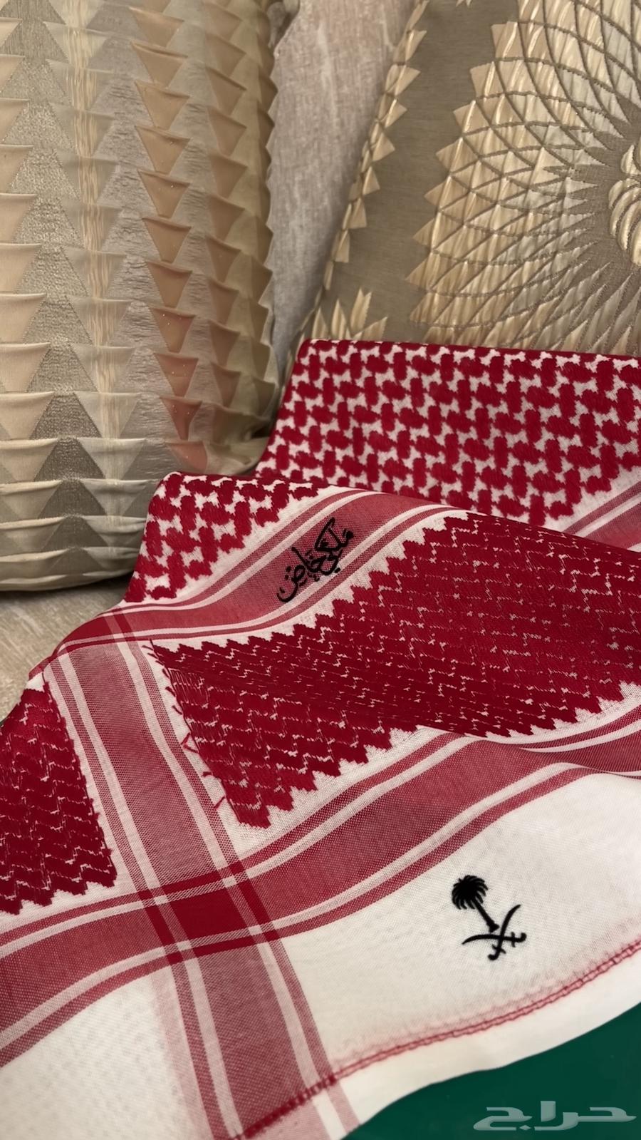 Royal shemagh and Mont Blanc deer blood63158835597826111