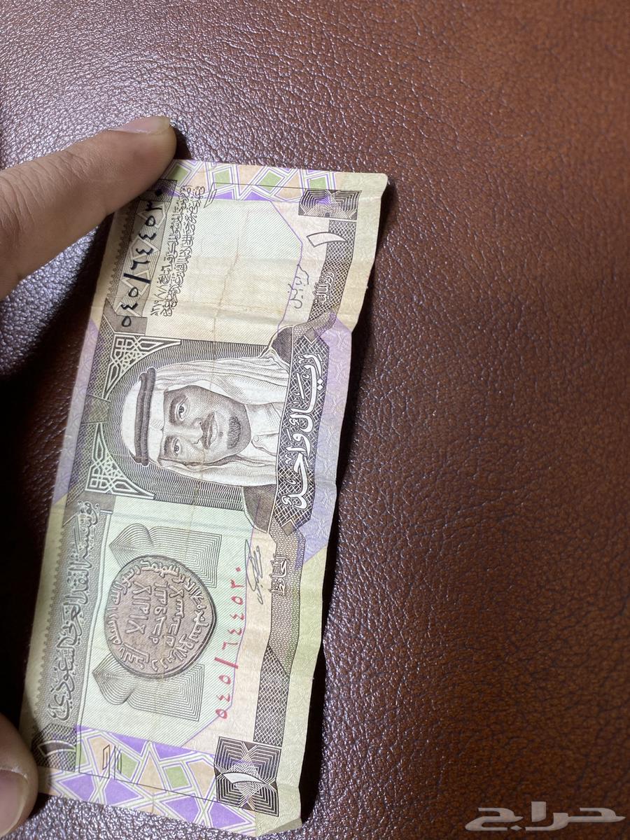 Five riyals and ten riyals with King Fahd, may God have mercy on him.63103057167490111