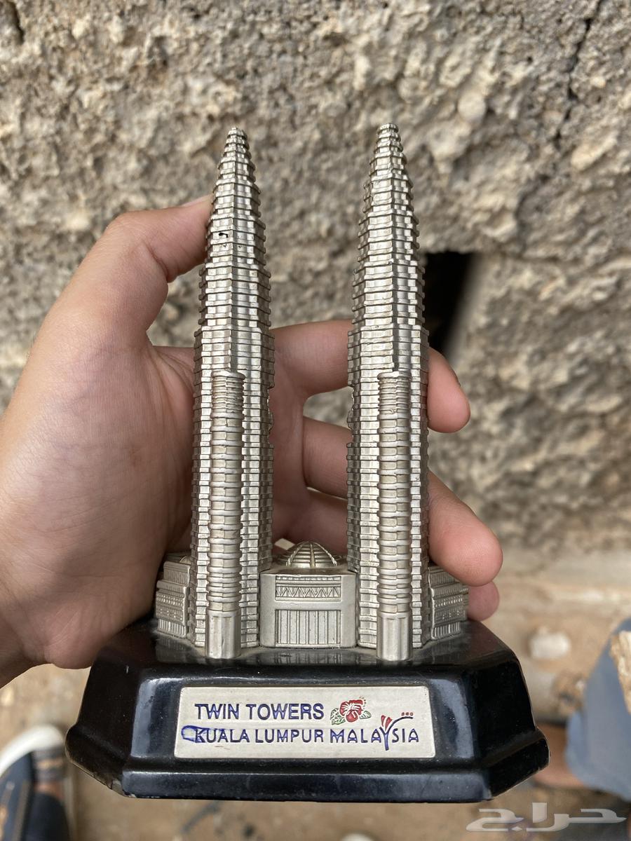 Towers-shaped gift63160190401667110