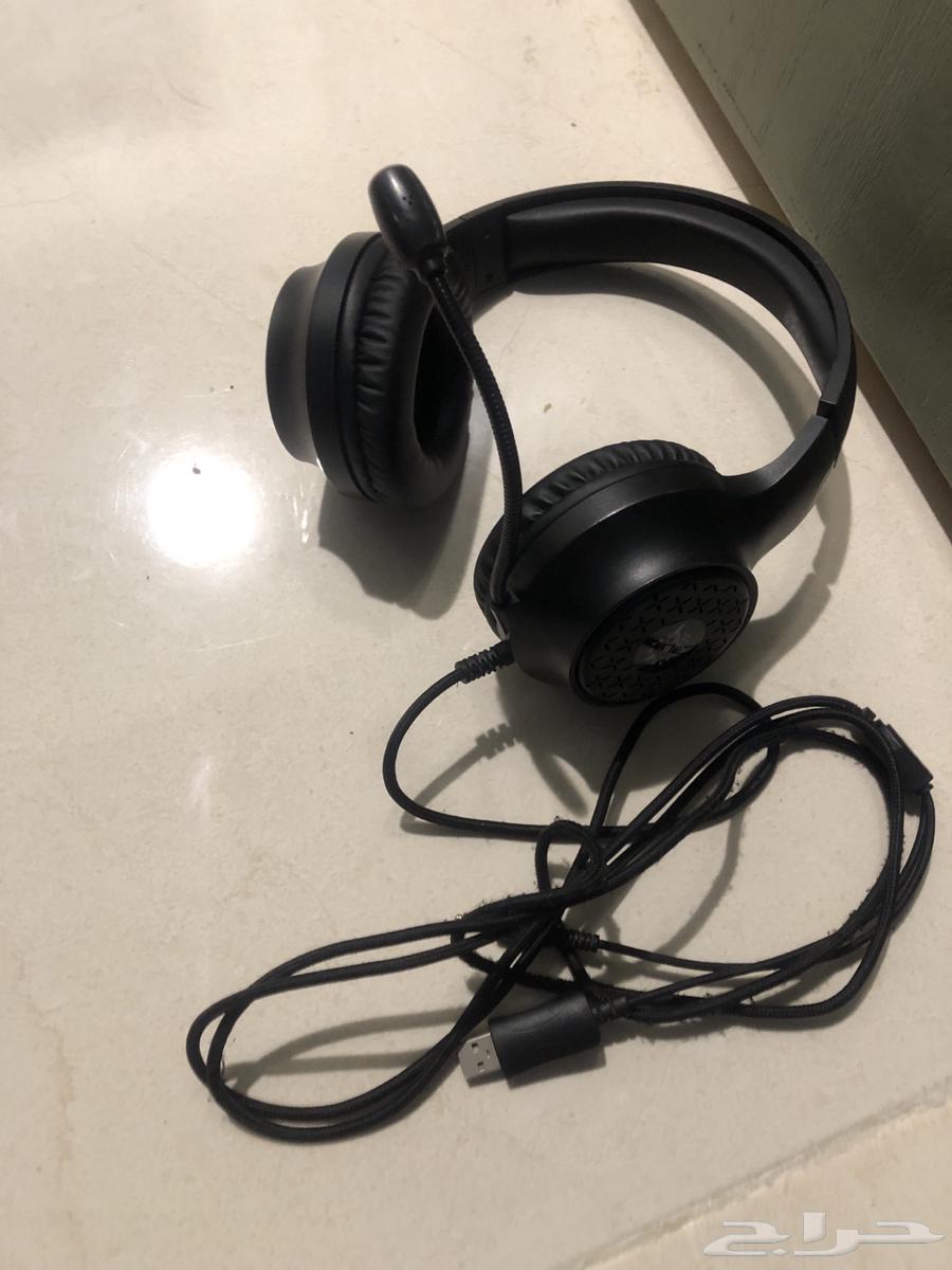 سماعة سوني لون اسود (للتواصل معي هذا رقمي)63103086137987114