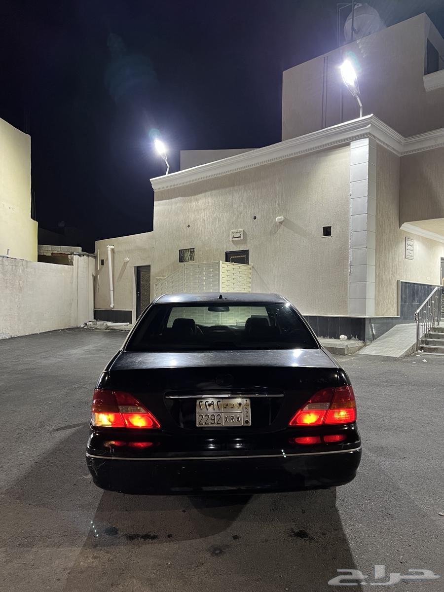 Lexus LS430 200163157924711426112