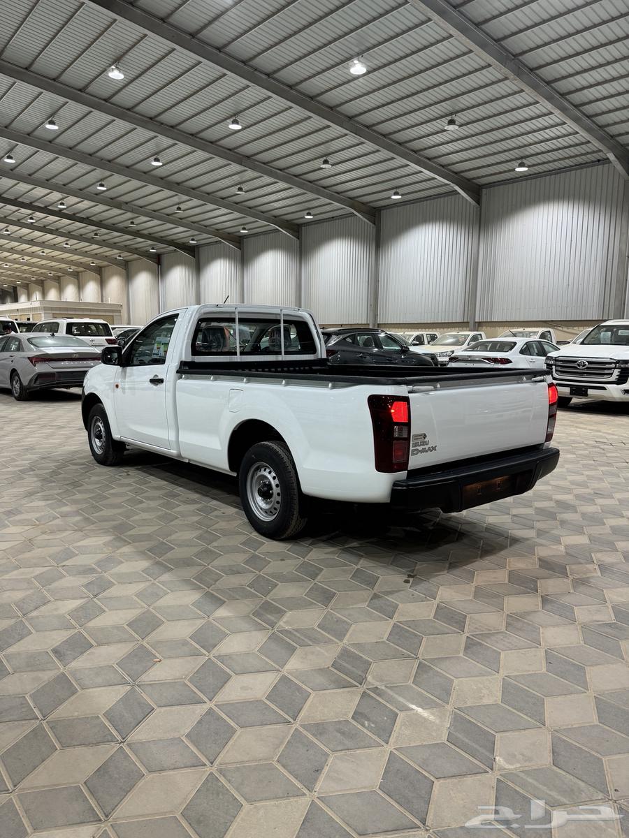 2025 Isuzu Gmara Standard63161104032771112