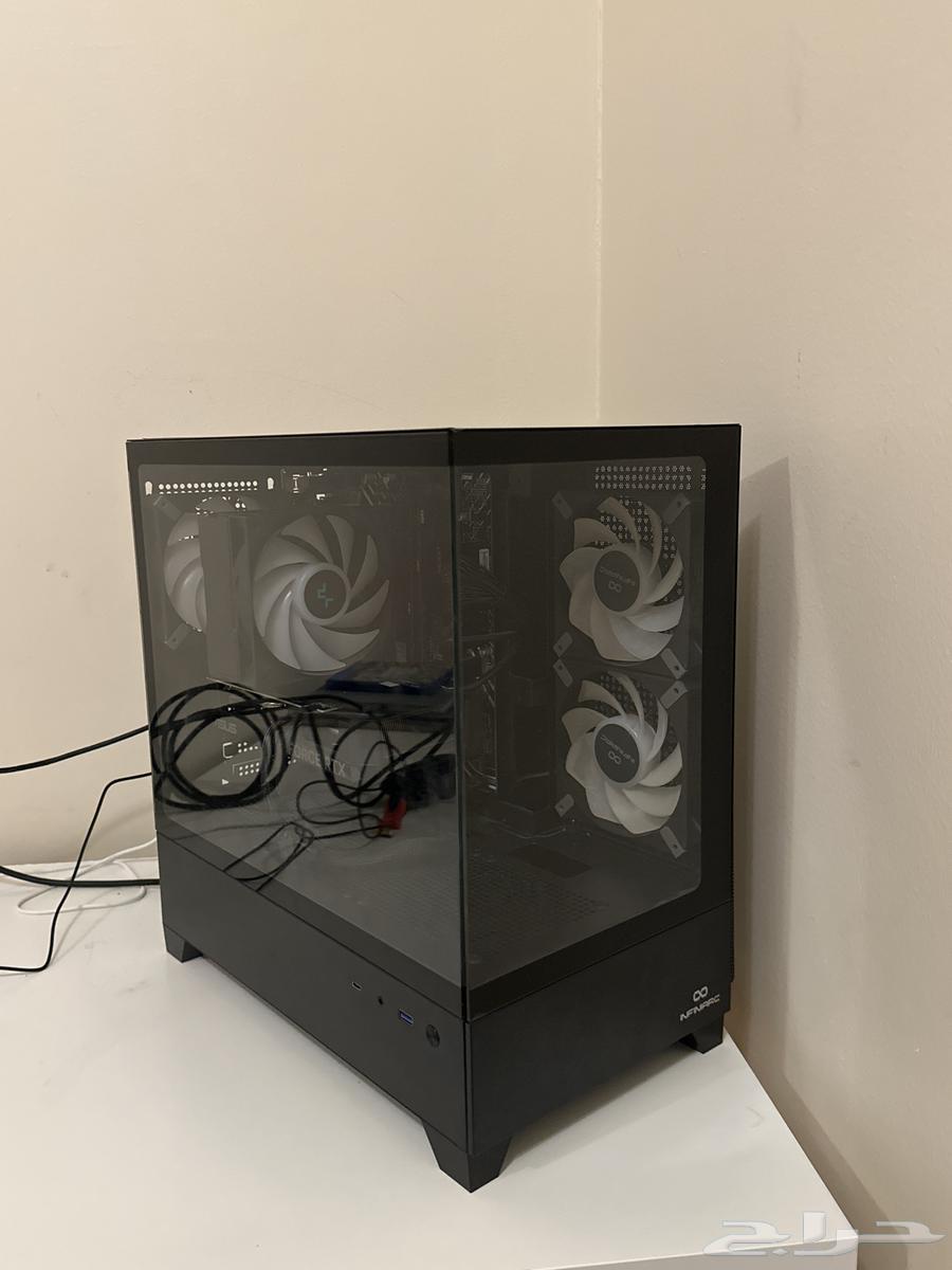 PC graphics card 4060 from Infini Ark in good condition, with a 280 Hz screen631041969936671122