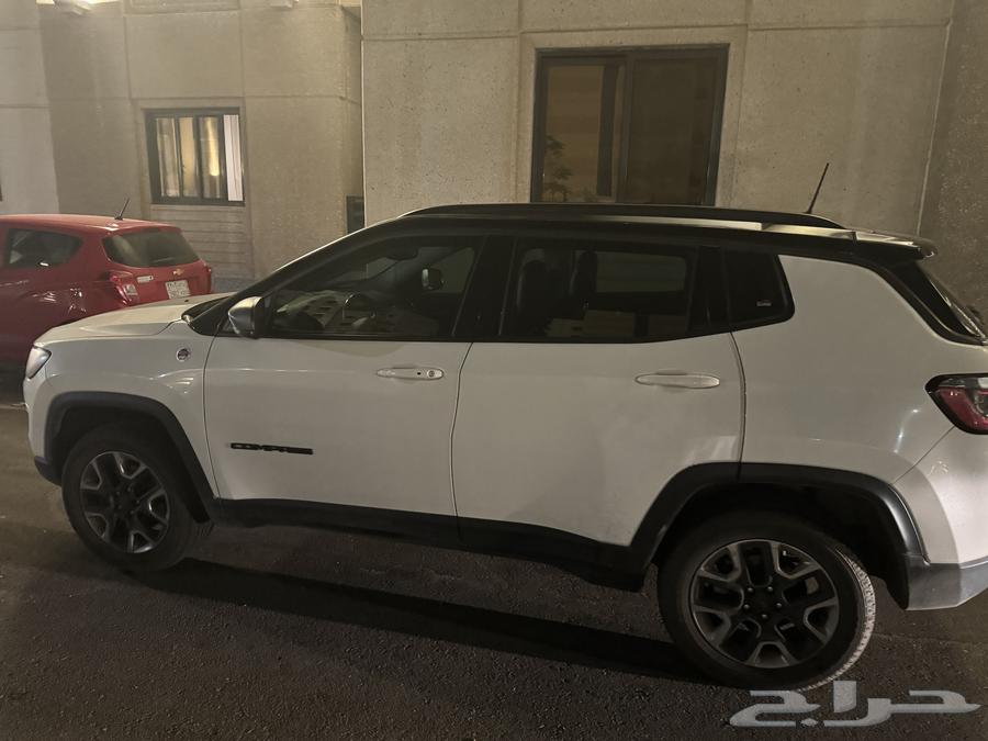 Jeep Compass Trailhawk 201863158378370561111