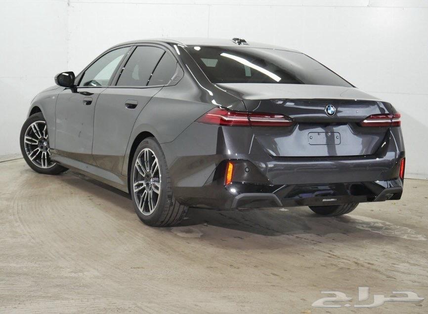 BMW 520i 2024 Kit M Full option63162029802883112