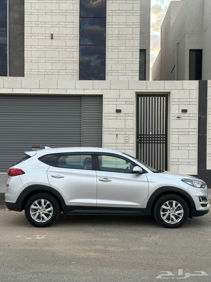Hyundai Tucson (diesel and 4x4) 2019, imported from Korea63160649075075111