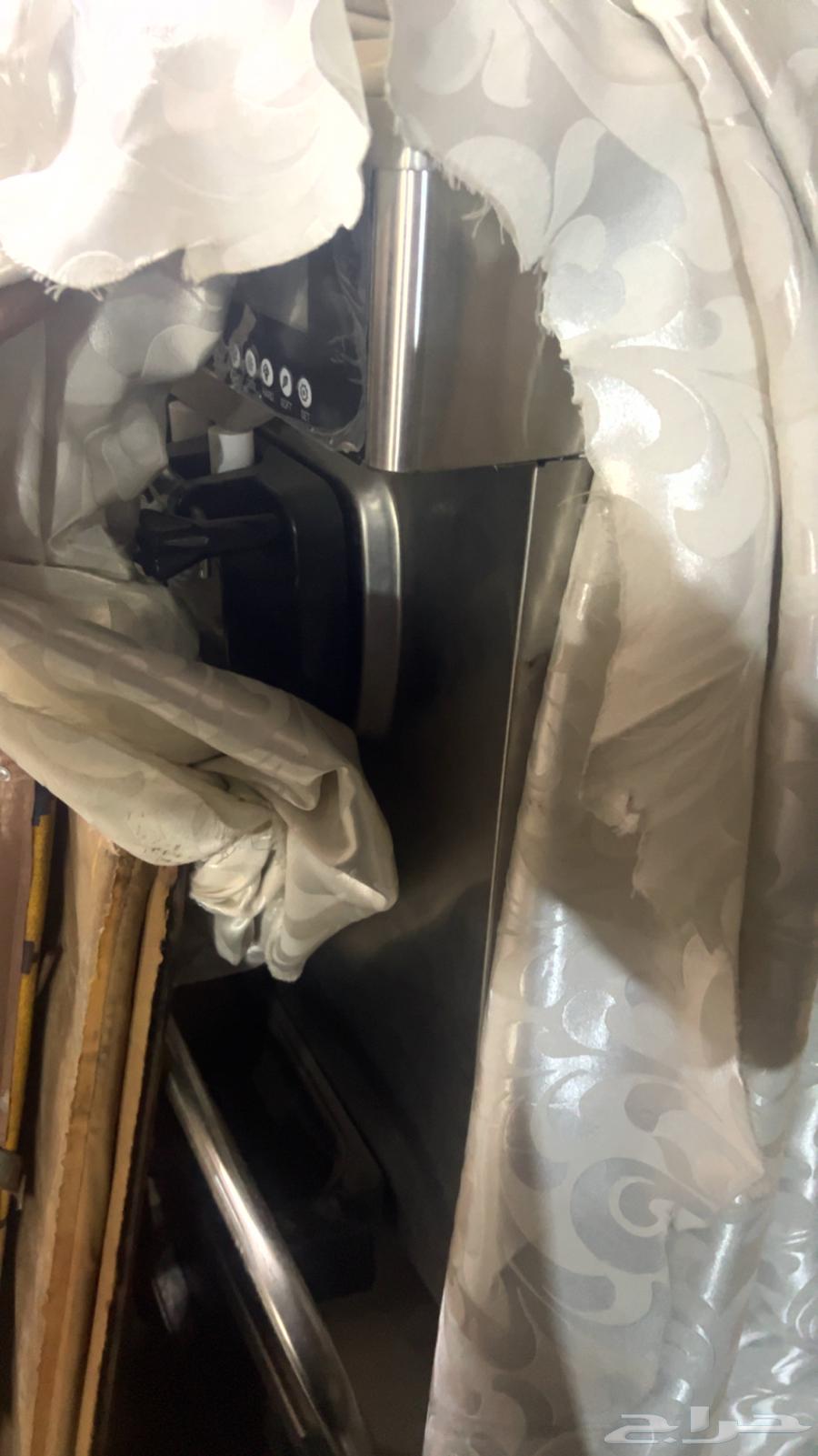 2 ice cream machines63100107146883111