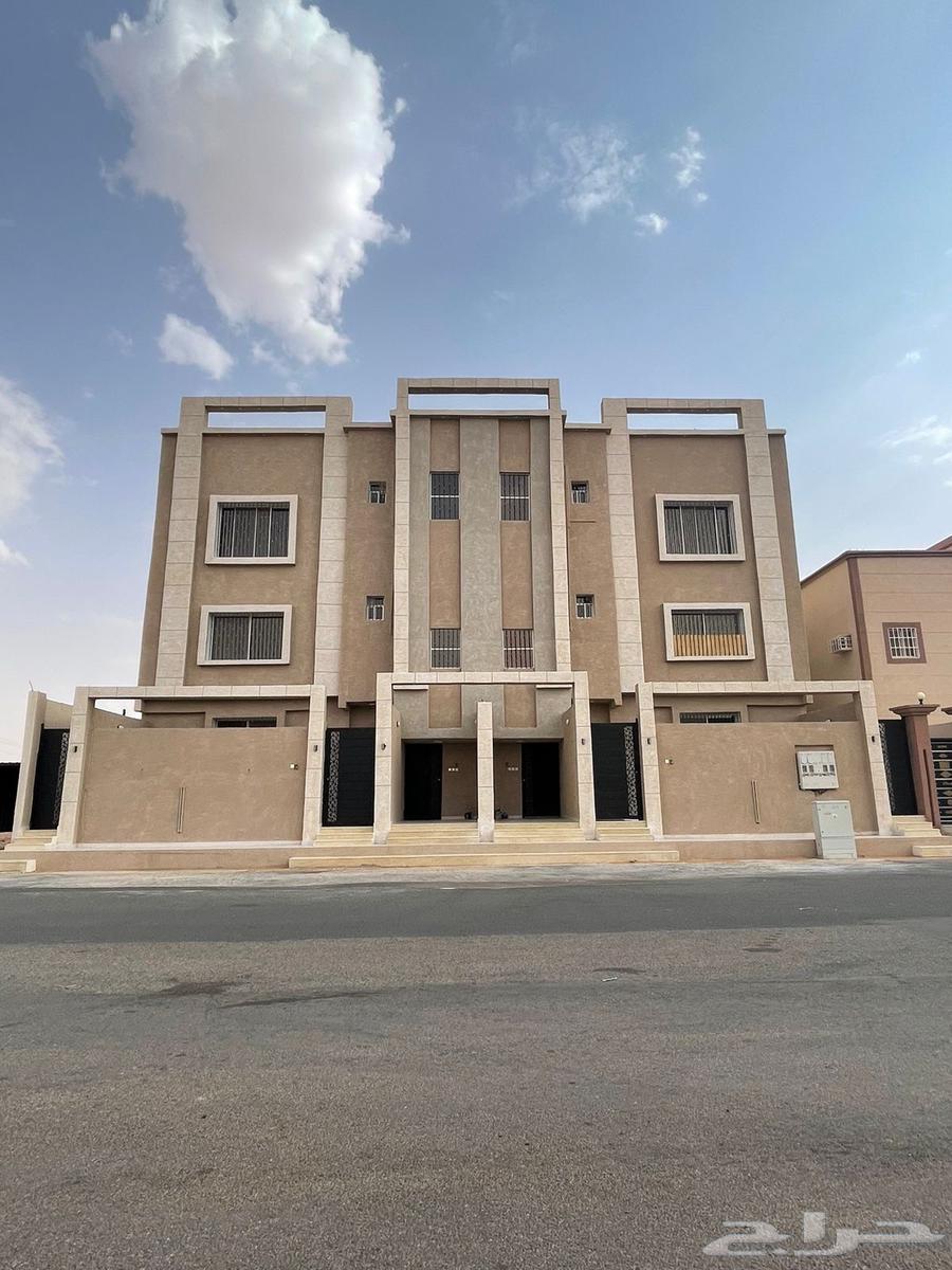4 apartments with their annexes for sale in Al-Nuzha district, Sharurah62890379361793115