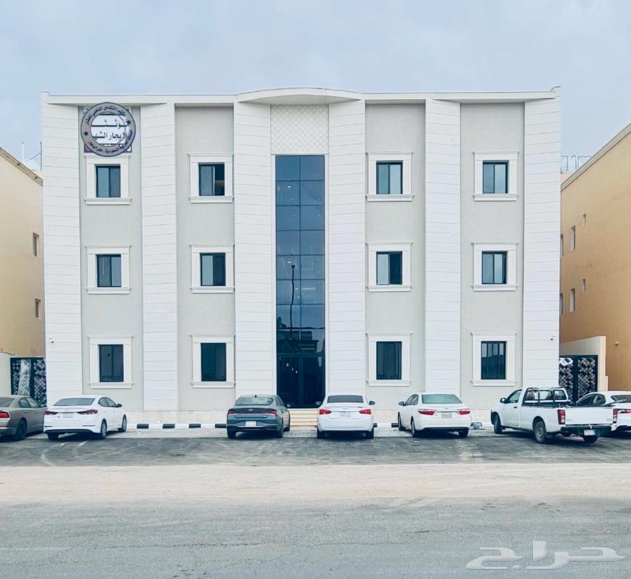 للبيع عمارة 30 شقة بحي الصفاء حفر الباطن630106194160651123
