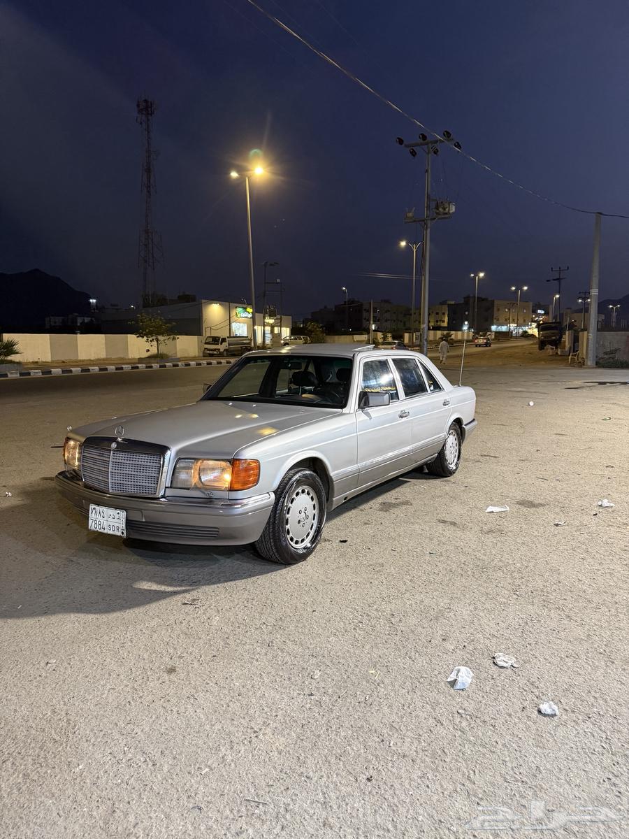 Mercedes 560 imported to Japan 199063151877229953111