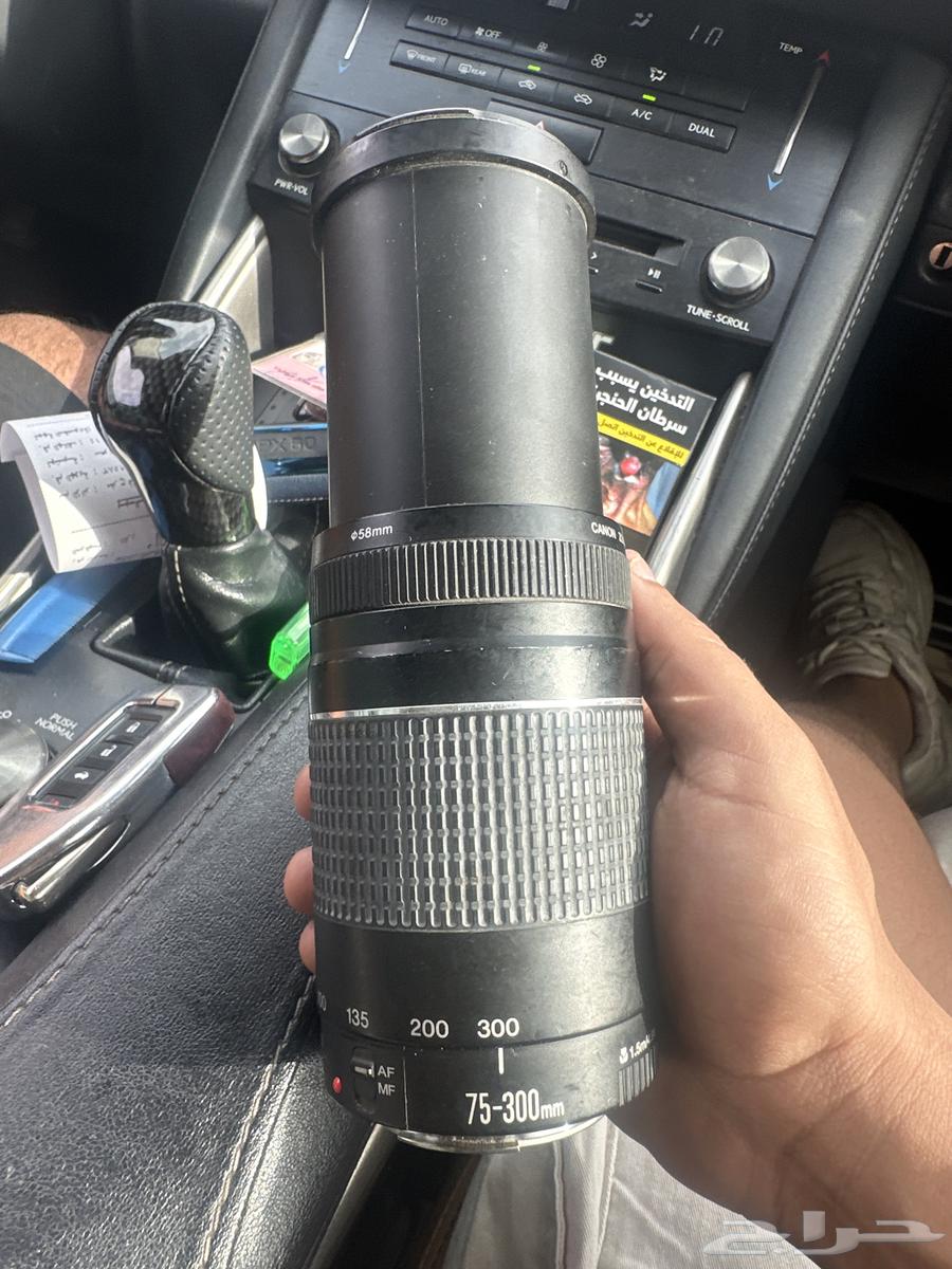 عدسات EF70-200 الاصدار الاول اشتريتها من متجر كانون63102334711554112