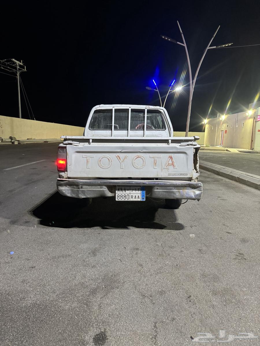 1998 Hilux with unique dashboard features63157931465475112