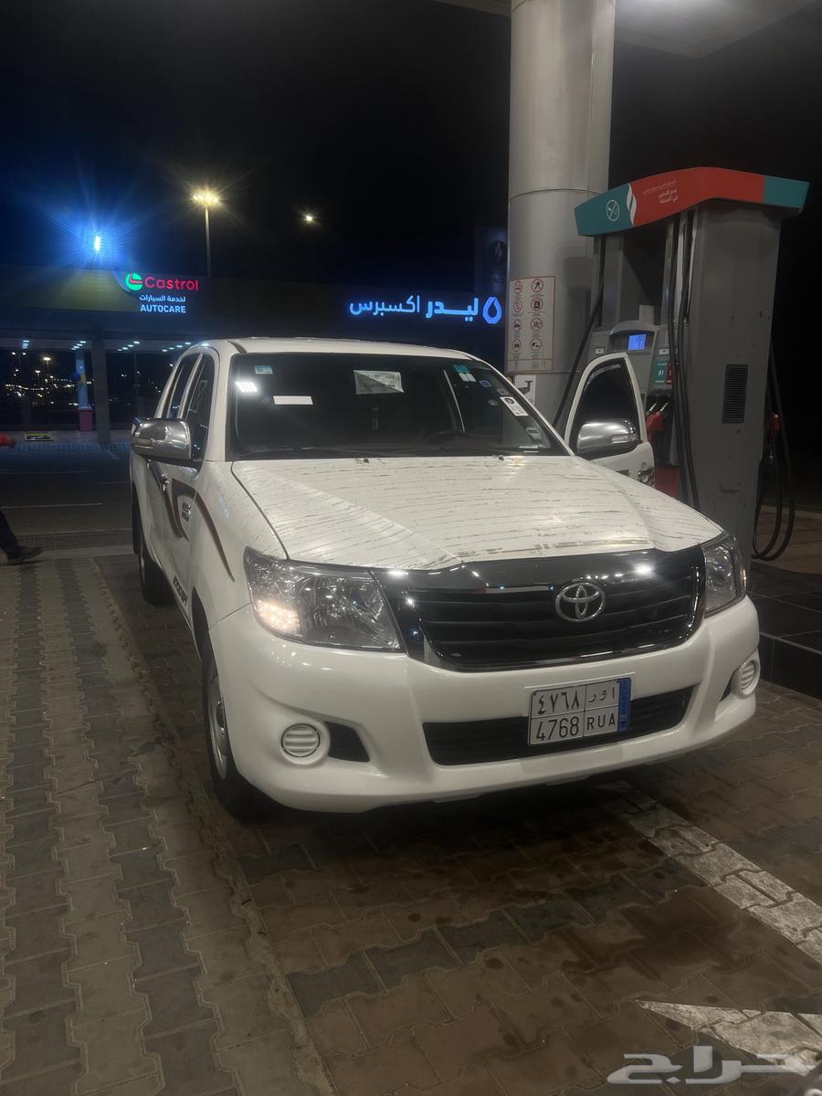 For sale, car mileage is 400 km63157022113921111