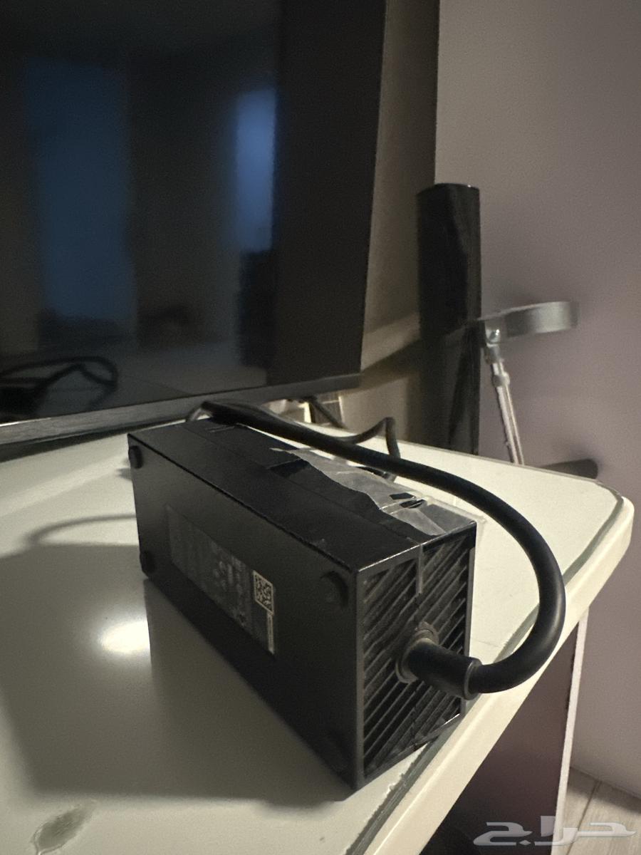 New Xbox One to Two Converter63100082436226112