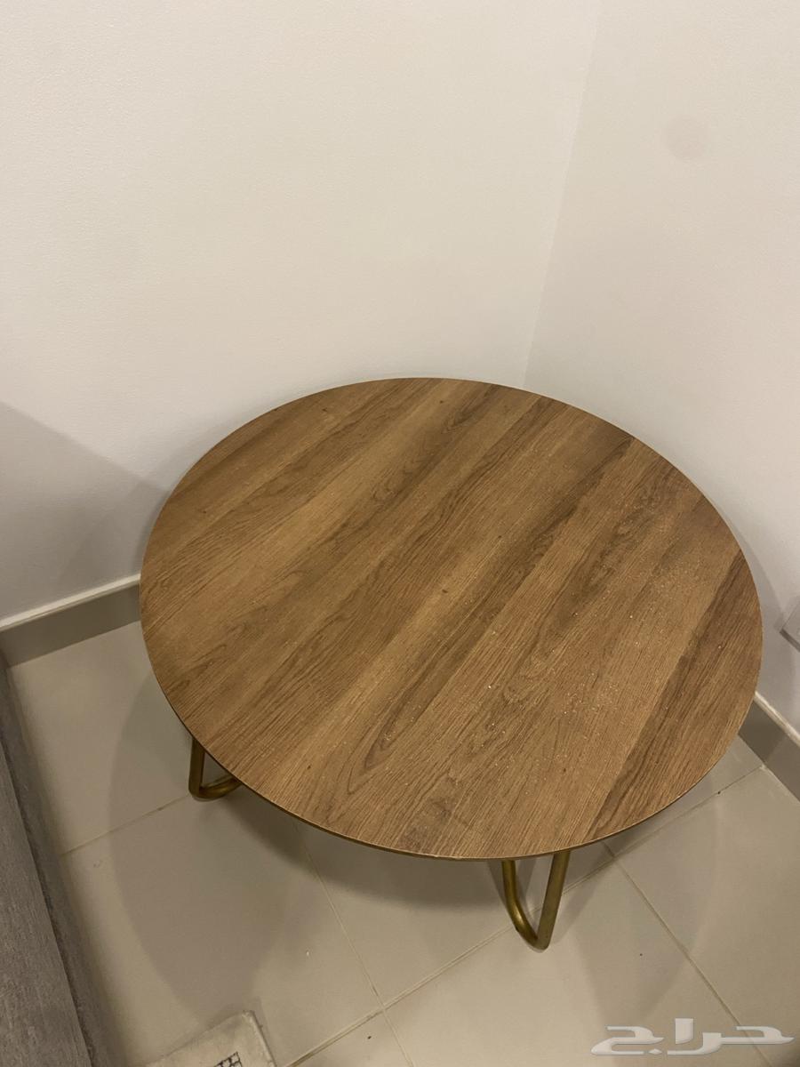 Wooden table for sale63100868908033111