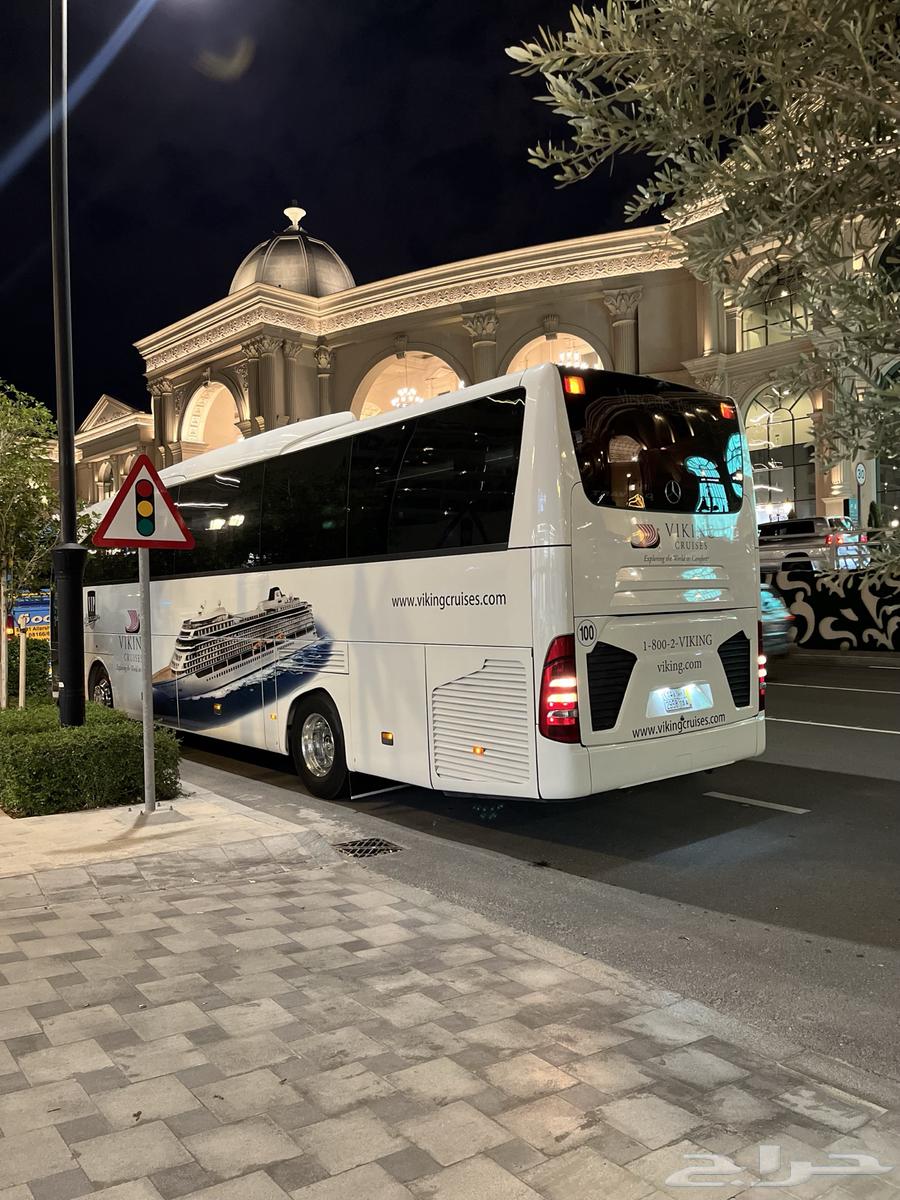 Bus mercedes for rent63159297643905114