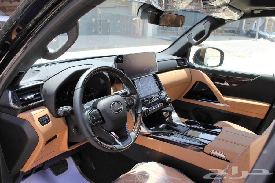 لكزس - LX600 BB - خليجي - 2024 - فل كامل - 25 سماعه داخليه63154193073793114