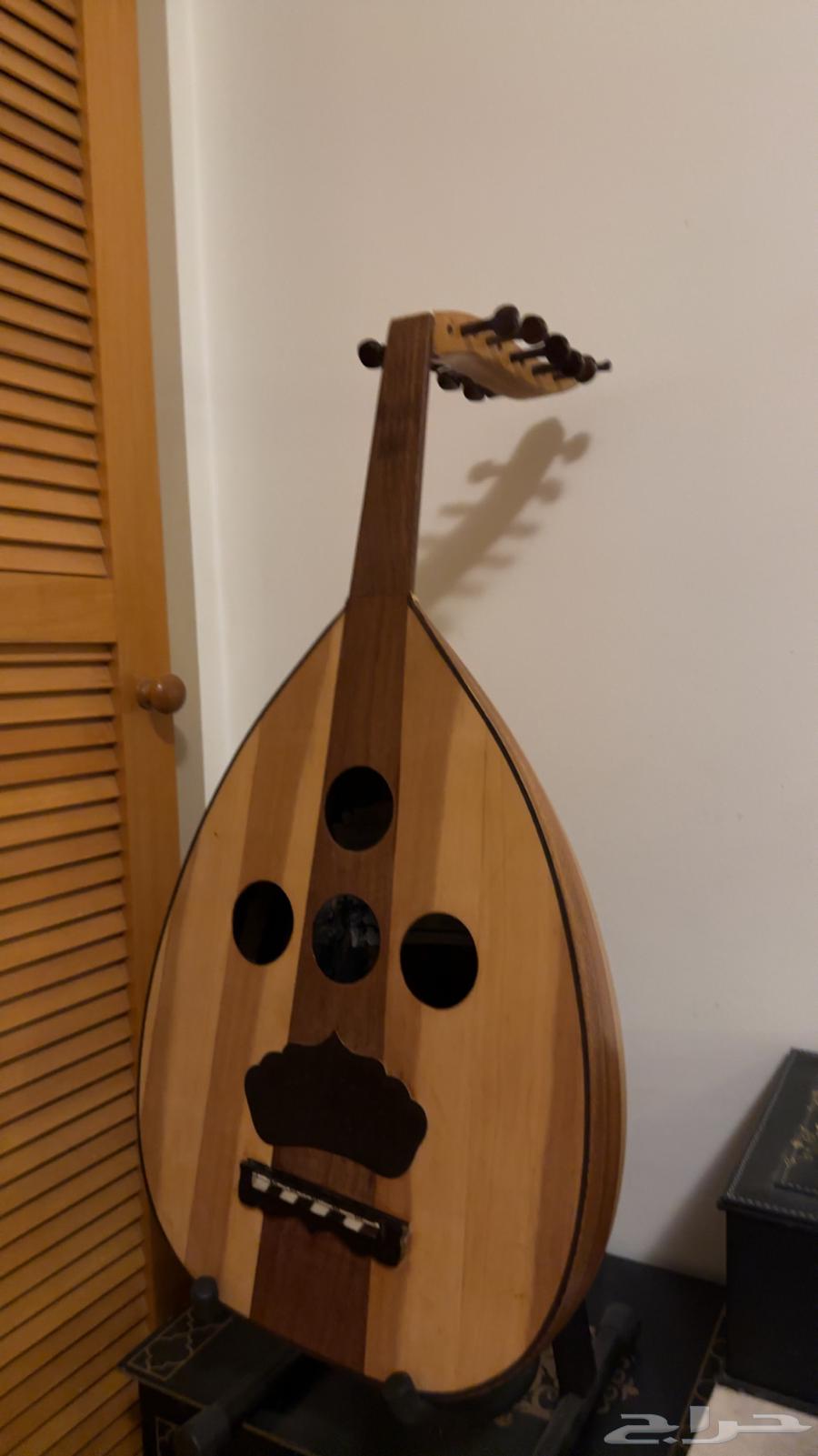 Wood similar to Abadi's wood63478749618819113