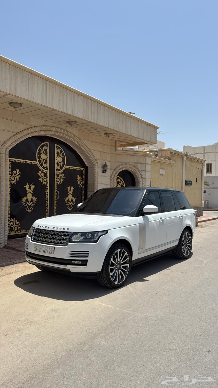 Range Rover from my country, bumper to bumper.63148205079681114