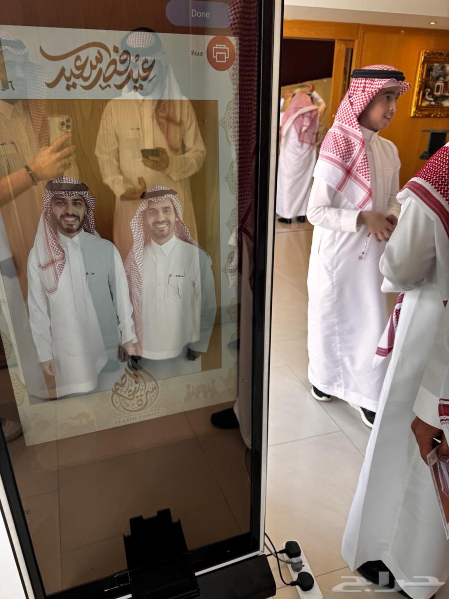 فوتوبوث تصوير وطباعة للافراح بسعر حصري63479264618755113