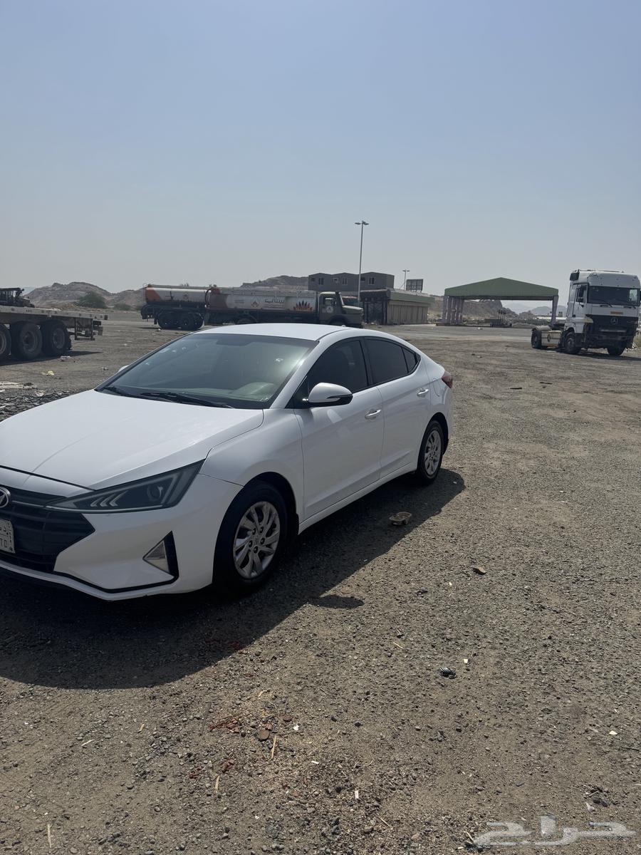 Hyundai Entourage 2019, willing to accept suitable offer63150049694082111