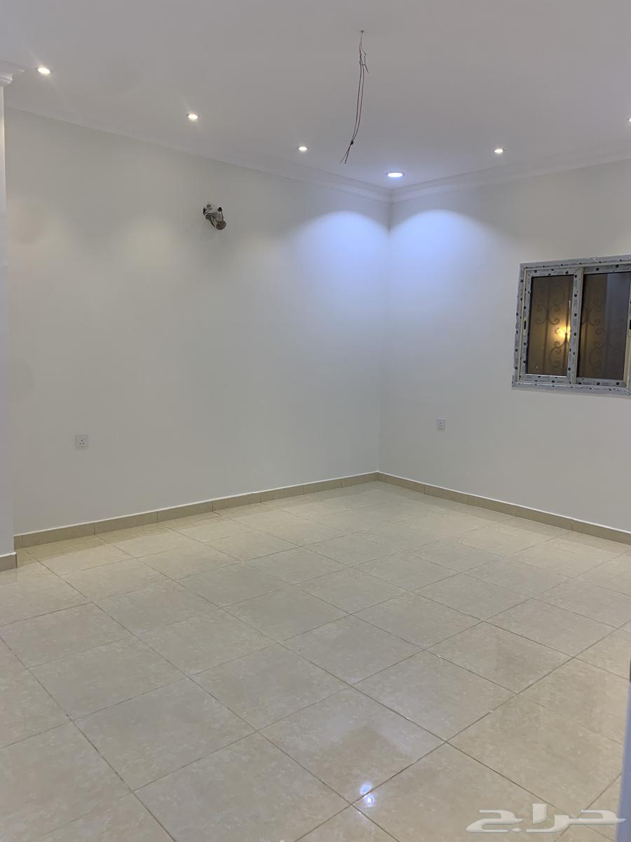 Arafat with a distinguished monthly rental bathroom course63010619731843114