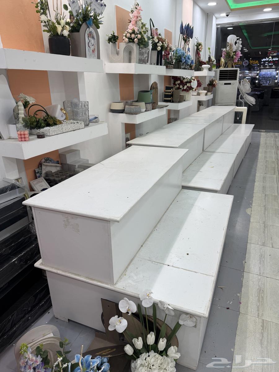 طاولات ورفوف خشب للبيع630967125953291115